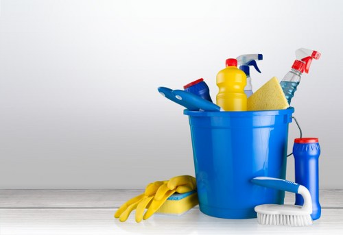 Kitchen deep clean for NW8 home focusing on grease and hidden build-up